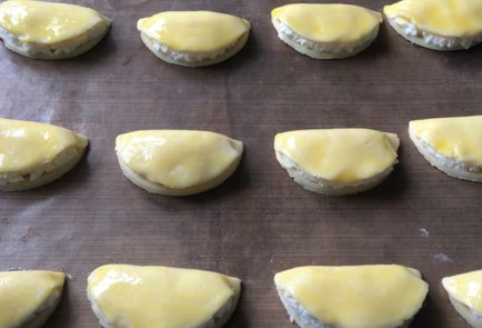 Фото шага рецепта Творожные сочники 174343 шаг 15  