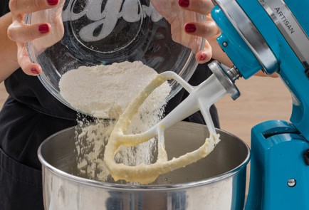 Фото шага рецепта Творожные вафли 174649 шаг 4  