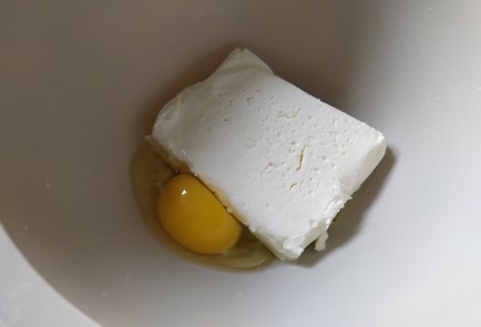 Фото шага рецепта Творожные ватрушки с абрикосом 189427 шаг 1  