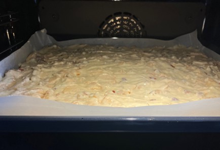 Фото шага рецепта Творожный бисквит с орехами 186469 шаг 10  