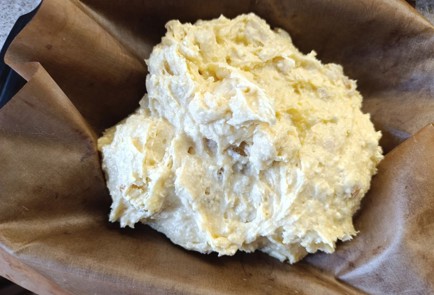 Фото шага рецепта Творожный кекс с изюмом 190658 шаг 16  