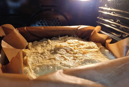 Фото шага рецепта Творожный кекс с изюмом 190658 шаг 17  