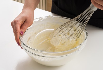 Фото шага рецепта Творожный крем со сметаной 140402 шаг 8  