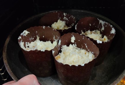 Фото шага рецепта Творожный кулич 176227 шаг 16