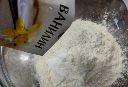 Фото шага рецепта Творожный кулич 176227 шаг 3