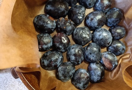 Фото шага рецепта Творожный пирог со сливами 190642 шаг 14  