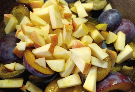 Фото шага рецепта Творожный пирог со сливами 190642 шаг 20  