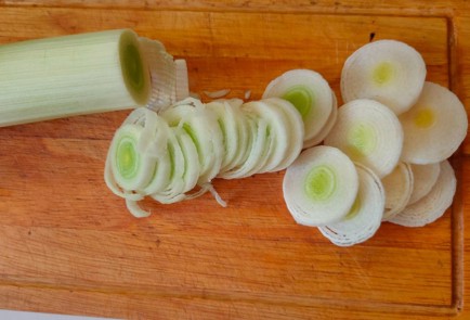 Фото шага рецепта Тыква с беконом пореем и рисом  шаг 6 