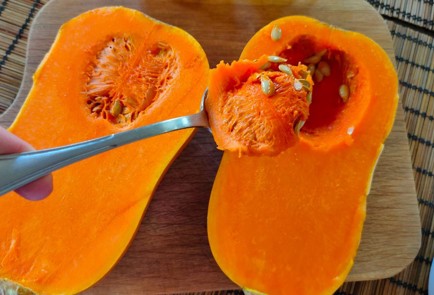 Фото шага рецепта Запеченная тыква с инжиром и яблоком 174550 шаг 2  