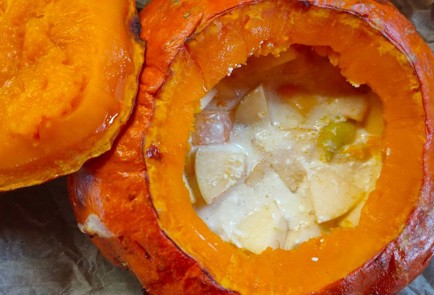 Фото шага рецепта Тыква запеченная с яблоками и творогом 174793 шаг 10  
