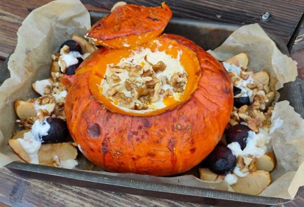 Фото шага рецепта Тыква запеченная с яблоками и творогом 174793 шаг 16  