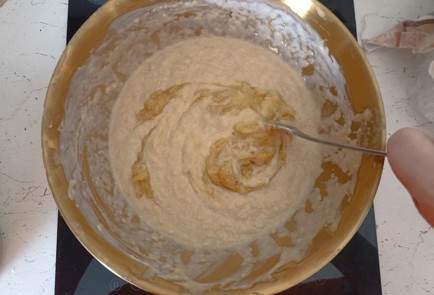 Фото шага рецепта Тыквеннобанановые блины с куркумой 191356 шаг 11  