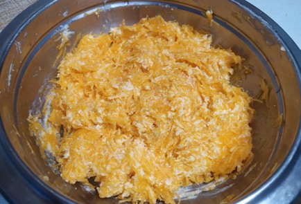 Фото шага рецепта Тыквенное печенье 190453 шаг 2  