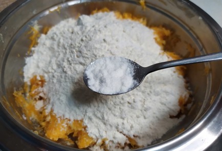 Фото шага рецепта Тыквенное печенье 190453 шаг 4  