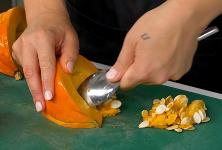 Фото шага рецепта Тыквенное пюре 151237 шаг 1  