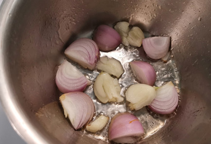 Фото шага рецепта Тыквенный суп с бальзамическим кремом 151779 шаг 4  