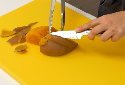 Фото шага рецепта Тыквенные маффины с розмарином 46007 шаг 1  