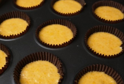 Фото шага рецепта Тыквенные маффины 190567 шаг 4  