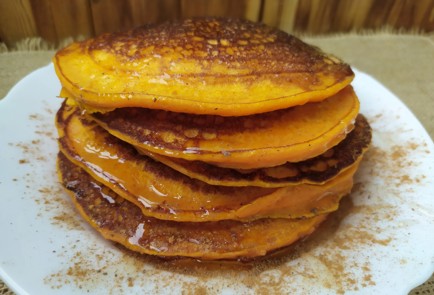 Фото шага рецепта Тыквенные панкейки 189085 шаг 10  