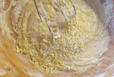 Фото шага рецепта Тыквенный кекс с орехами 190693 шаг 10  