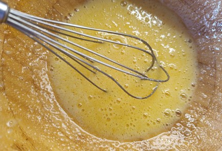 Фото шага рецепта Тыквенный кекс с орехами 190693 шаг 5  