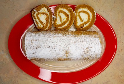 Фото шага рецепта Тыквенный рулет 187657 шаг 14  