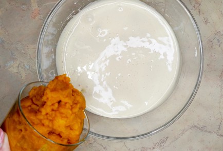 Фото шага рецепта Тыквенный рулет 187657 шаг 6  