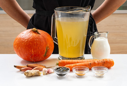 Фото шага рецепта Тыквенный суп классический 190333 шаг 1  