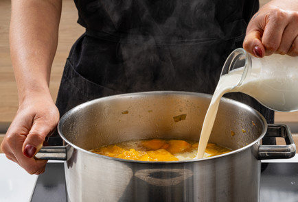 Фото шага рецепта Тыквенный суп классический 190333 шаг 7  