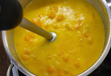 Фото шага рецепта Тыквенный суппюре с брынзой 175117 шаг 14  