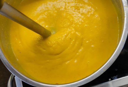 Фото шага рецепта Тыквенный суппюре с брынзой 175117 шаг 15  