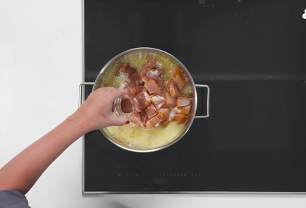 Фото шага рецепта Тыквенный суп с кокосовым молоком 174751 шаг 9  