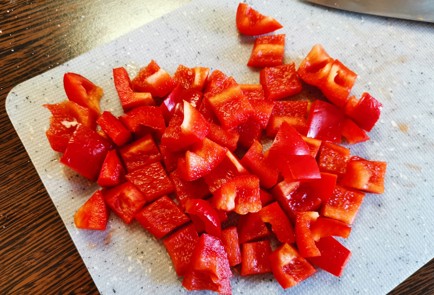 Фото шага рецепта Удон со свининой 189309 шаг 1  