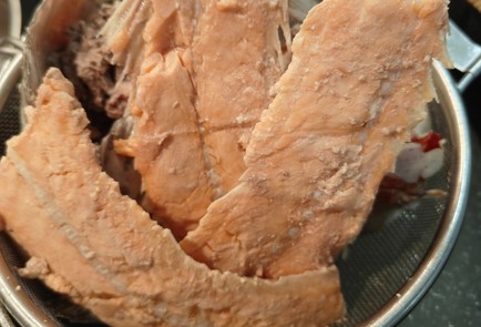 Фото шага рецепта Уха пофински со сливками 175330 шаг 11  