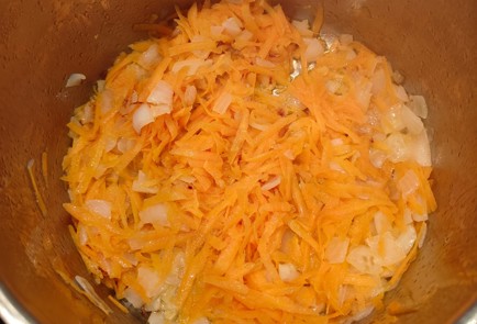 Фото шага рецепта Уха пофински со сливками 175330 шаг 9  