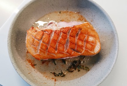 Фото шага рецепта Утиная грудка на сковороде 191164 шаг 4  