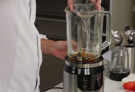 Фото шага рецепта Утиная грудка с морковным кремом и мушмулой 93126 шаг 3  