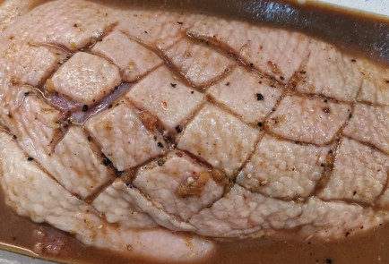 Фото шага рецепта Утиная грудка в духовке 174444 шаг 8  