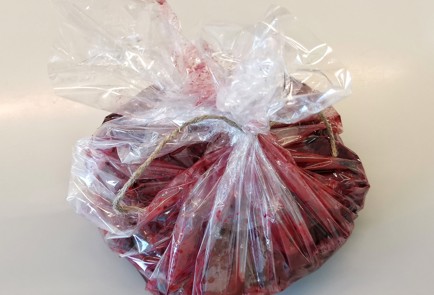 Фото шага рецепта Утиная грудка запеченная в ягодном соусе 152853 шаг 9  