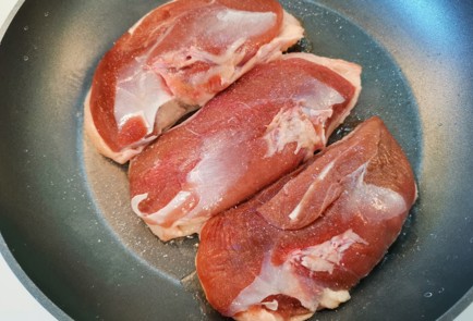 Фото шага рецепта Утиная грудка 188889 шаг 3  