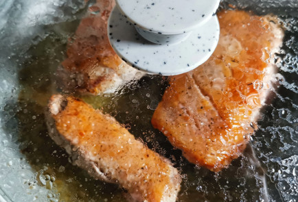 Фото шага рецепта Утиное филе обжаренное на сковороде 151769 шаг 8