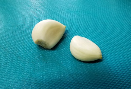 Фото шага рецепта Утиное филе с жареными яблоками 140722 шаг 1  