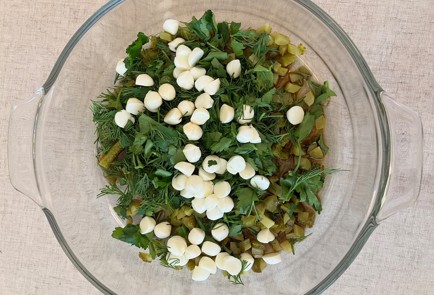 Фото шага рецепта Утиные ножки с укропом и сыром 191476 шаг 8