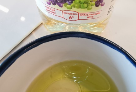 Фото шага рецепта Утиные ножки в духовке 189883 шаг 1  