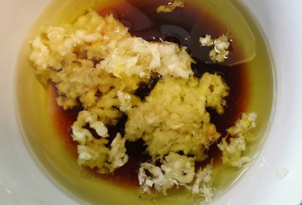 Фото шага рецепта Утиные ножки в духовке 189883 шаг 3  