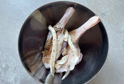 Фото шага рецепта Утиные ножки в духовке 190537 шаг 5  