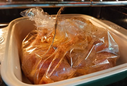 Фото шага рецепта Утиные ножки в духовке 190977 шаг 7  