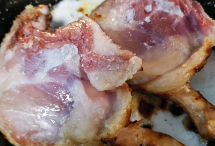 Фото шага рецепта Утиные ножки запеченные на соли 173396 шаг 10  