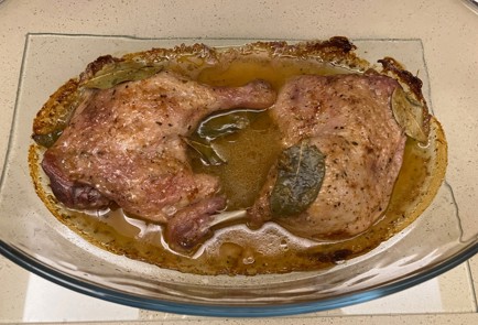 Фото шага рецепта Утиные окорочка в лавровом соусе 189194 шаг 10  