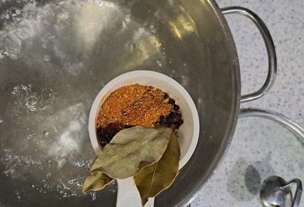 Фото шага рецепта Утка с лимоном запеченная в рукаве 189226 шаг 3  